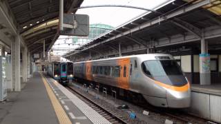 JR四国　2000系　特急「しまんと」　優しい女性車掌さん