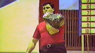 Пантелей Филикиди швунг гири 53 кг мизинцем / Pinkie 117lb kettlebell push-press