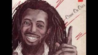 Freddie McGregor - Apple Of My Eyes