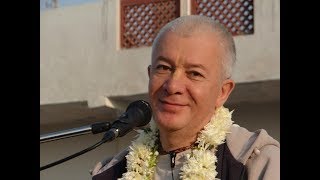 Забота Кришны о своих преданных - ЕМ Чайтанья Чандра Чаран прабху (06.02.2019)