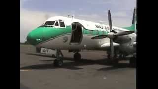 THE SIGHT & THE SOUND 3/6 : Bouraq Indonesia HS-748 PK-IHV inflight documentary from Bali to Lombok