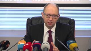 Арсеній Яценюк дав низку доручень щодо ремонту та будівництва доріг в Україні «Якісні дороги – це і