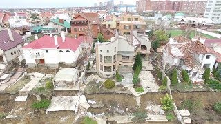Landslide. Последствия оползня в Ильичевске. Черноморск оползень Апрель 2018. Новые подвижки грунта.