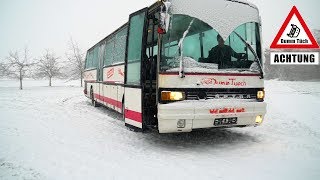 Busfahren im Schnee - Innenausbau vom Bus  | Dumm Tüch