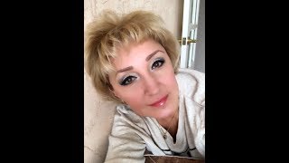 Почему собаки лижут ноги своему хозяину/Полина и Чапа/две лизухи