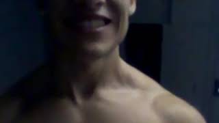 Teen bodybuilder flexing insane big ripped muscle
