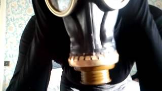 Zentai Gasmask Alien Girl