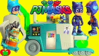 Genie Unboxes PJ Masks Romeo's Lab Playset Catboy Squared Gekko and Owlette