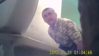Извращенец устанавливает видеокамры в туалетах Ростова