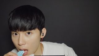 [Sub] Korean ASMR Whisper Eating Sounds - Macarons♥ 마카롱 이팅 사운드