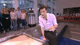 Matt Smith & Karen Gillan Explain the Science of Cornflour Batter - The One Show - BBC One