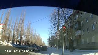 В  Курганской области полицейский автомобиль получил удар в бок