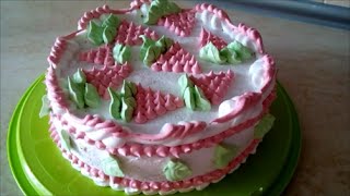 Красивый и вкусный торт Бисквитный торт Клубничная шкатулка со сливочным кремом