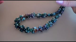 Necklace. Колье из бусин