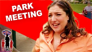 Supernanny | Parents Meet Supernanny in the Park!