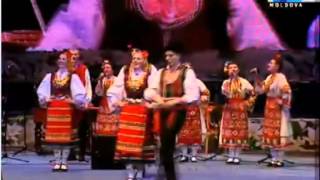 Ансамбль "Родолюбие" на закрытии "мартишора" 2012