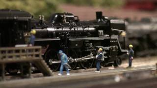 鉄道模型　昭和の蒸気機関区　C57重連 出発　Model Railroad　Japanese steam locomotive