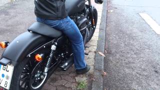 Harley davidson Iron 883 vance & hines 2013