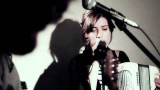 TORREBLANCA & Ulises Hadjis - Té para tres [Sesión: "MeHaceRuido"]