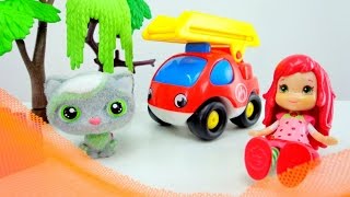 Игрушечные Супер Истории - Видео для девочек - Земляничка помогает Мурлыке