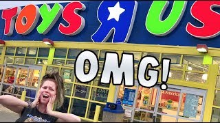R.I.P Toys R' Us! -  Follow Me Around