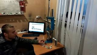 Ручная завальцовка для аэрозольных баллончиков