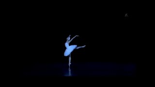 Ульяна Лопаткина.  К. Сен-Санс. "Лебедь"