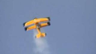 Pitts Python C-ARF Moki 250 with smoke