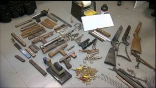 Polícia fecha fábrica clandestina de armas que abastecia traficantes em BH