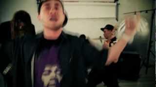 Три Пули ft. DJ Spot - Шоубиз (2012)