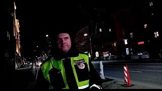 Убираем конусы у здания ФСБ