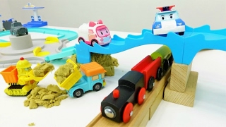 Robocar Poli toys build an overpass.