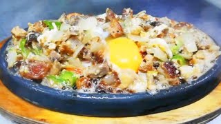 SIZZLING PORK SISIG|The restaurants food