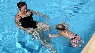 Baby Swimming Underwater 1 year and 9 months old boy in deep pool Малыш плавает в бассейне