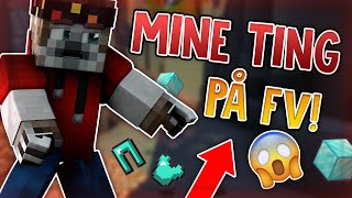 Viser mine ting i alle bloks! | Freakyville Prison #20