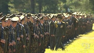 С этого момента их ждут солдатские будни и жизнь по уставу