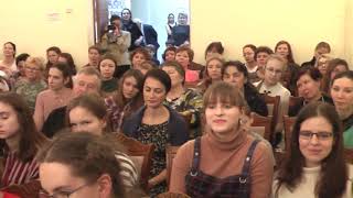 "Улыбайтесь господа, улыбайтесь!"