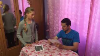 Ірина Стефінів проходить заняття "Вчимося говорити. "Школа"". (Школа "Пас-парту")