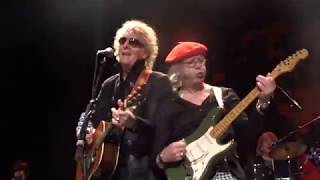 Mott The Hoople: The Golden Age of Rock 'n' Roll / Lounge Lizard, Milwaukee, WI 2019-04-01