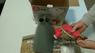 Пистолет PT-0403 Intertool штукатурный пневматический 9 л с пластиковым бачком