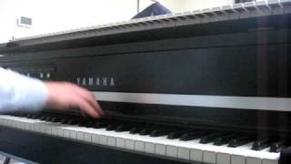 Yamaha Cp70 b