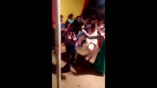 Lungi khisak gai jogini languriya dance video