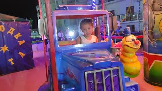???? Луна-парк Затока Рута Алёнушка катается на карусели ???? Семейный отель Ruta Family Club Hotel 2020 ????