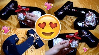 CAJA DE REGALO CON LA INICIAL DE TU NOVIO - COLIN YAD