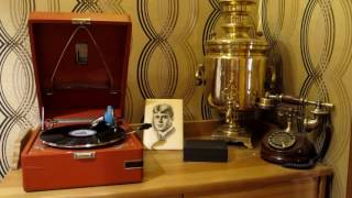 Клавдия Шульженко - Синий платочек (песни военных лет)