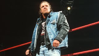 Triple H triumphantly returns from a quad injury: Raw, Jan. 7, 2002