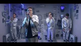 “Digital radio. The box you can’t beat” featuring Tom Thum