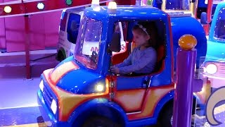 ДЕТСКИЙ РАЗВЛЕКАТЕЛЬНЫЙ ЦЕНТР горки машинки слоник качели ДЕТСКАЯ ПЛОЩАДКА аттракционы для детей