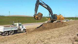Jd450 loading trucks