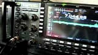 ICOM IC 7700 VS  DRAKE TR7  listening test